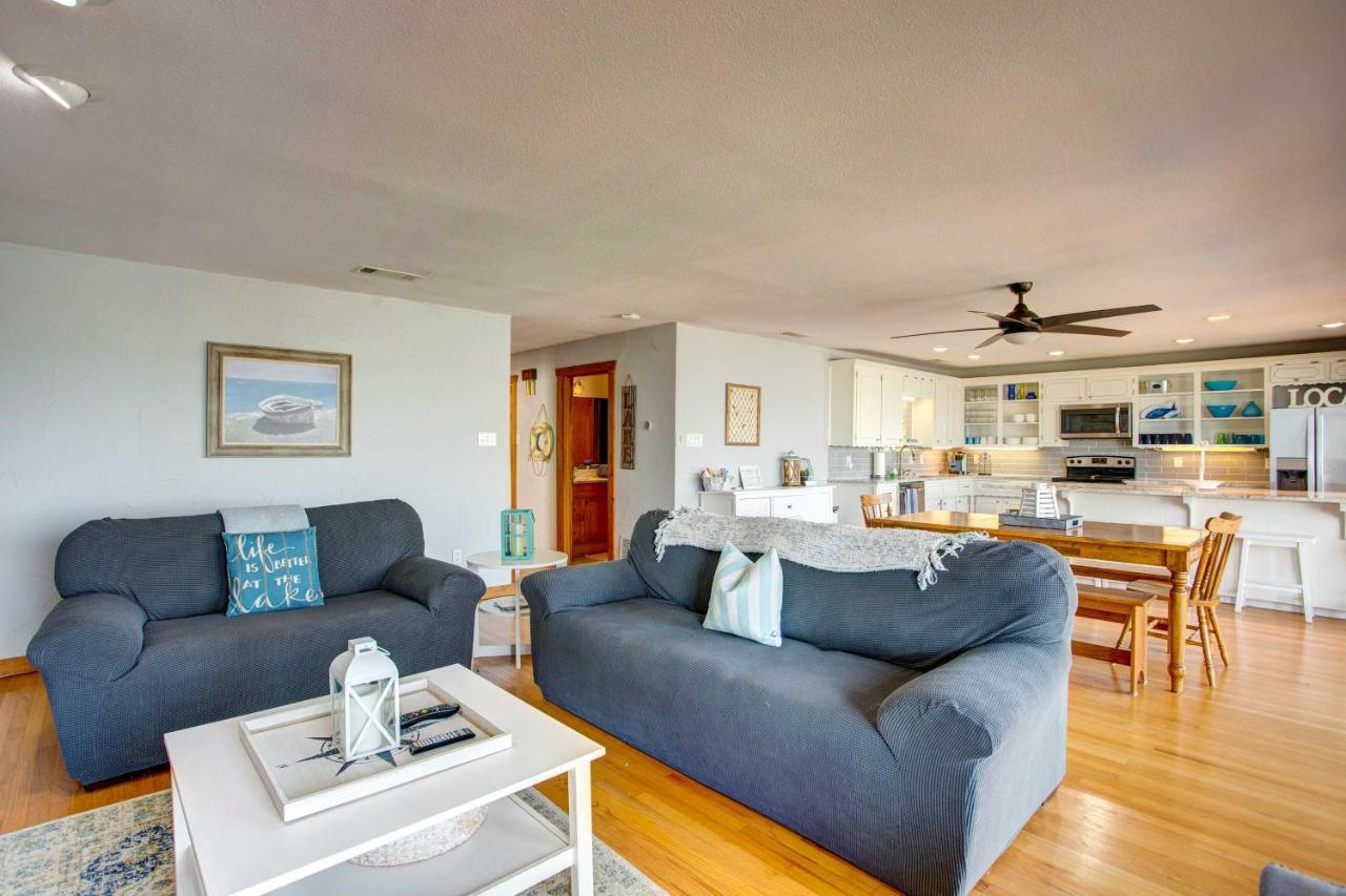 Cedar Creek Lakefront Vacation Rental With Pool Gun Barrel City Eksteriør billede