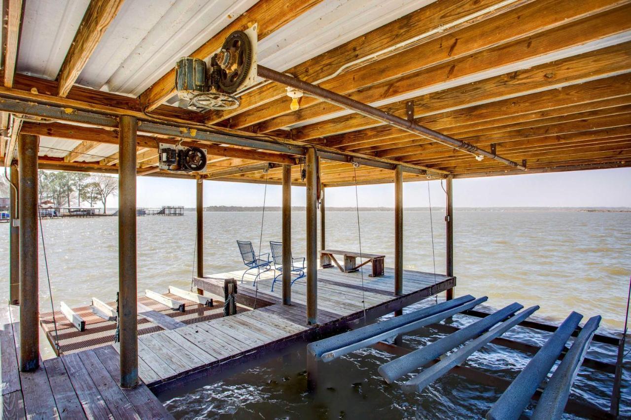 Cedar Creek Lakefront Vacation Rental With Pool Gun Barrel City Eksteriør billede